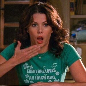 Vintage Tee ASO Lorelai Gilmore on Gilmore Girls
